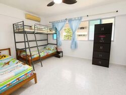 Blk 549 Jurong West Street 42 (Jurong West), HDB Executive #609785011